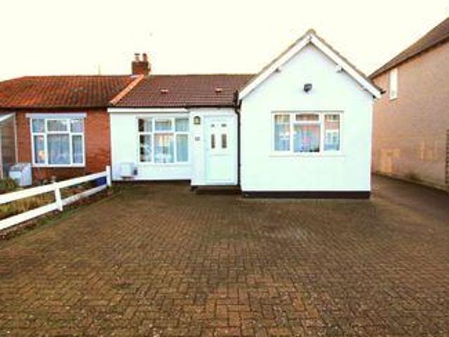 House for rent in Row Town, Surrey
