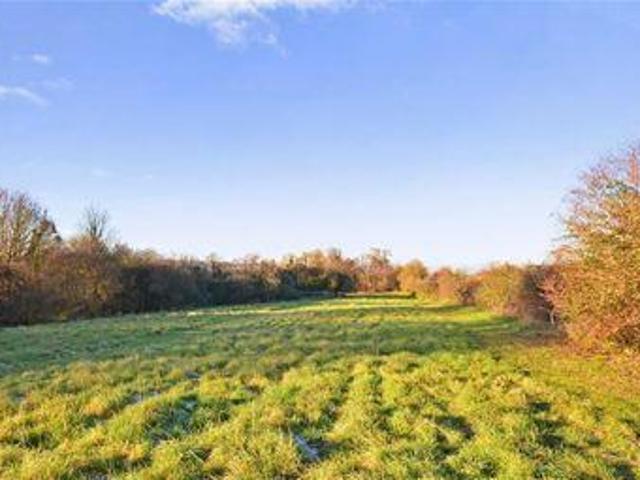 House for sale in Leatherhead, Mole Valley