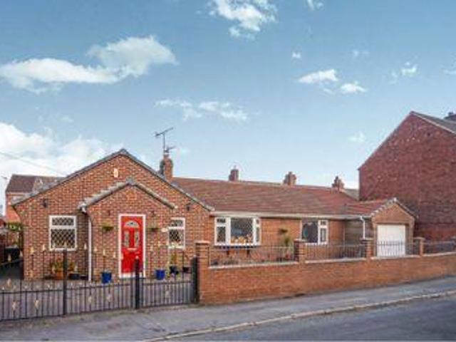 House for sale in Pontefract, West Yorkshire