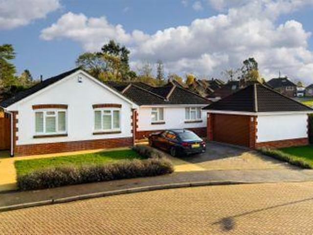 House for sale in Red Hill, Surrey