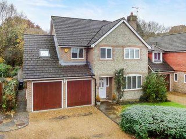 House for rent in Perryfields, West Sussex