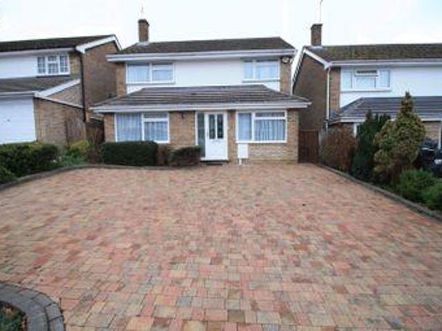 House for rent in Pouchen End, Hertfordshire