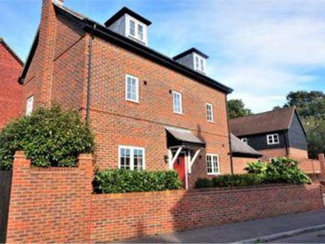 House for rent in Horsham, West Sussex