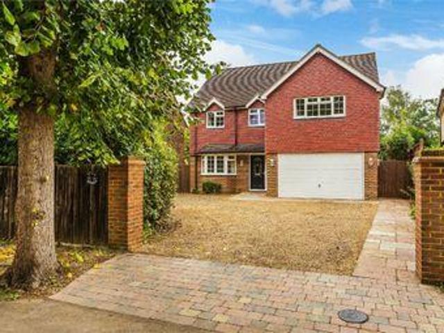 House for rent in Ashley Park, Surrey