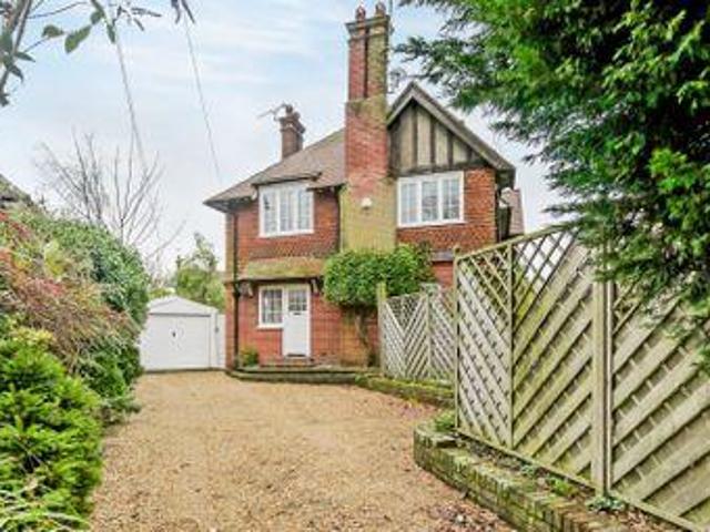 House for rent in Perryfields, West Sussex