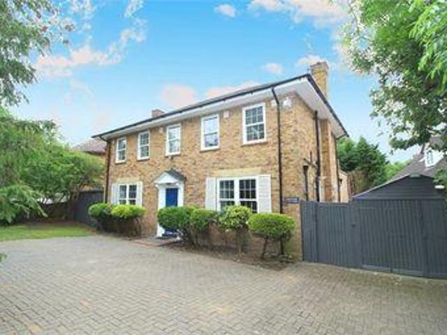 House for sale in Potters Bar, Hertsmere