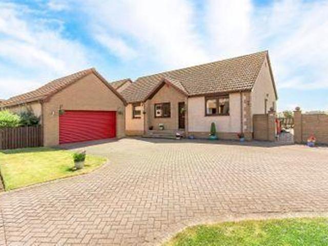 House for sale in Kinross, Scotland