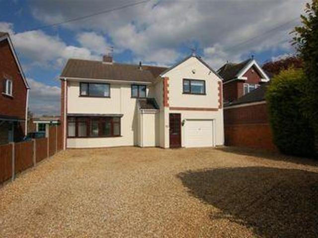 House for sale in Kingswinford, West Midlands