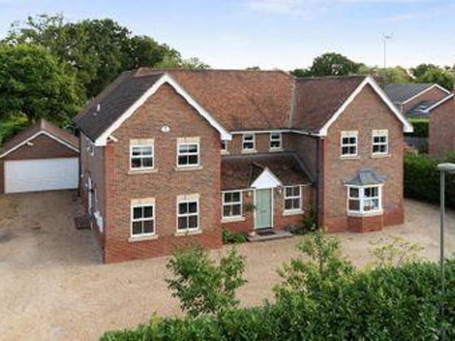 House for sale in Cranleigh, Waverley