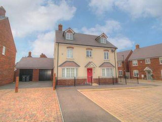 House for sale in Bedford
