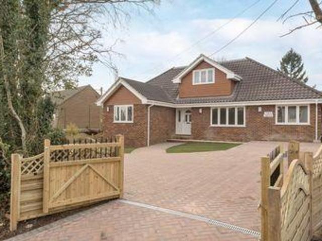 House for sale in Fole, Surrey