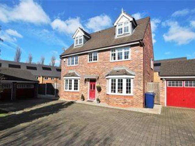 House for sale in Higher Bartle, Lancashire