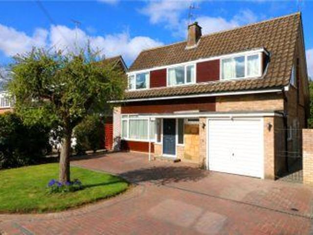 House for sale in Watford, Hertfordshire