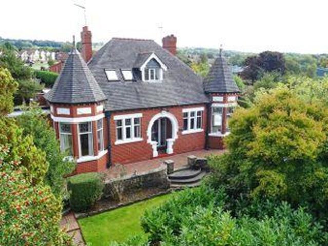 House for sale in Stoke-on-Trent