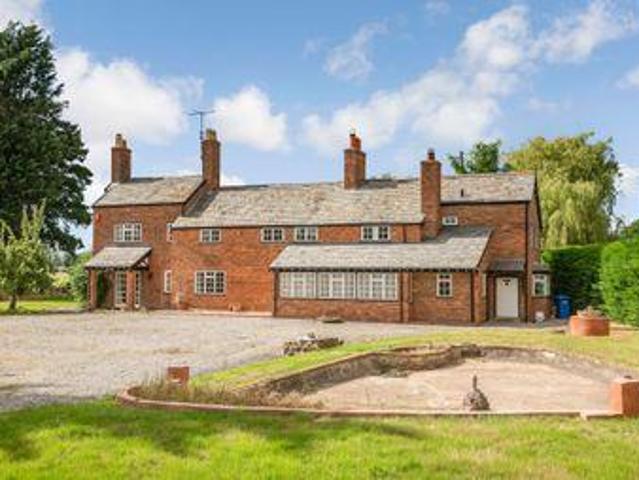 House for sale in Denbigh, Wales