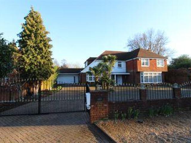 House for sale in Oad Street, Kent