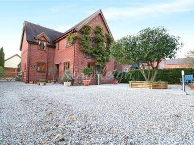 House for sale in Fordham Heath