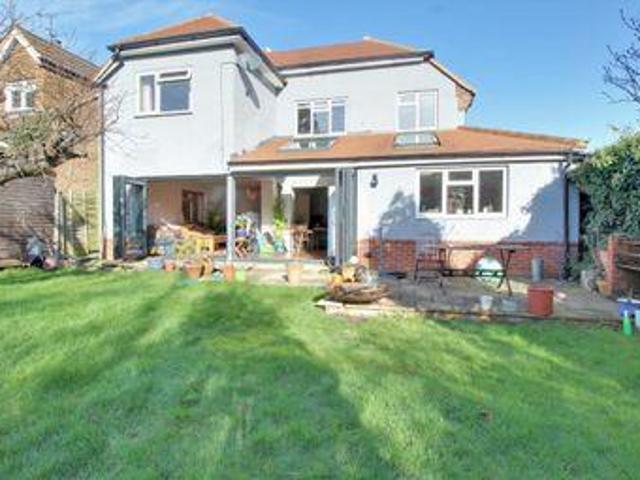 House for sale in Fole, Surrey