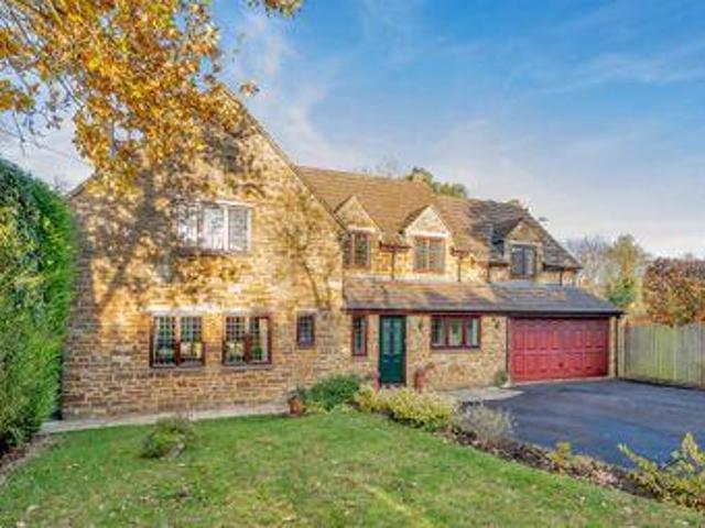 House for sale in Northamptonshire