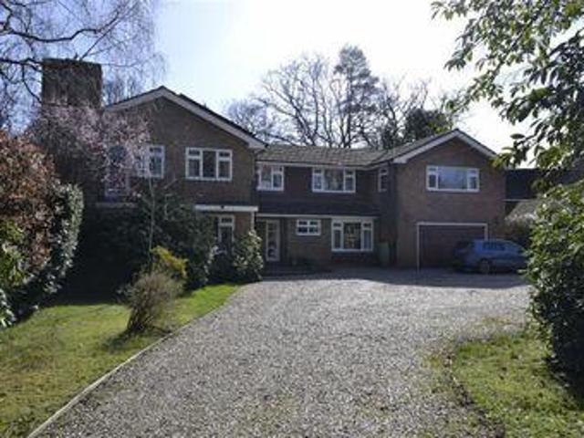 House for sale in Thatcham, West Berkshire