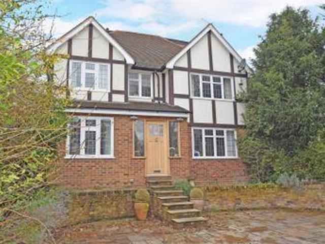 House for sale in Twickenham, Greater London