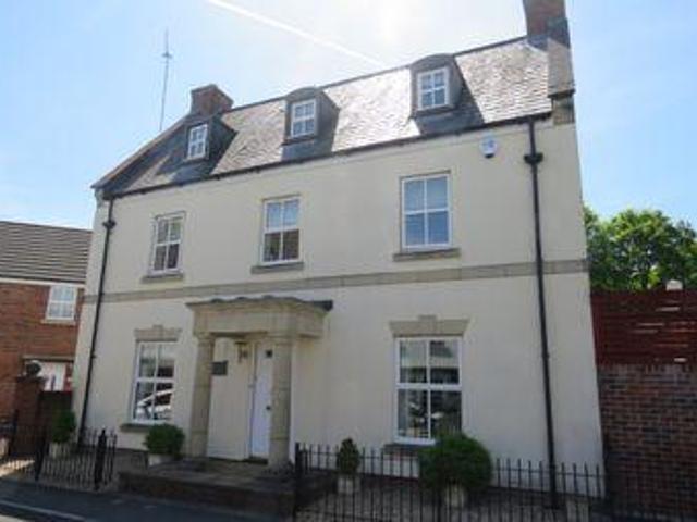 House for sale in Yeovil, Somerset