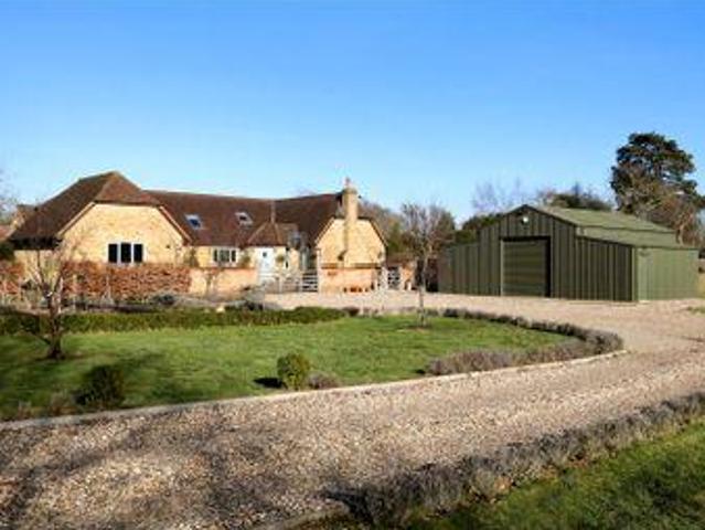 House for sale in Beaconsfield, Penn Bottom