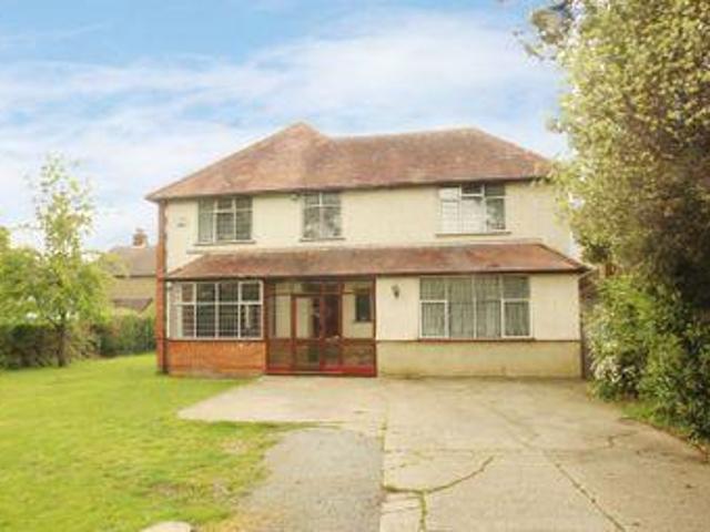 House for sale in Hillview, Surrey