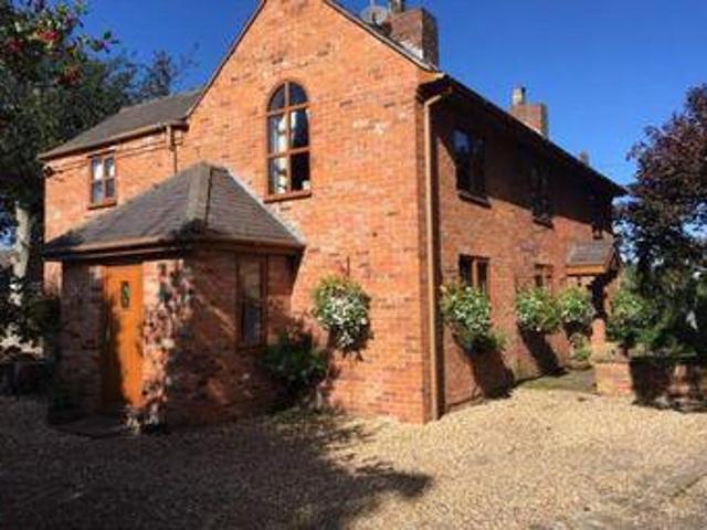 House for sale in Stoke-on-Trent