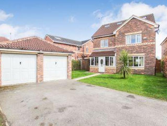 House for sale in West Yorkshire