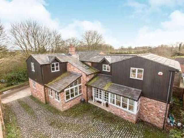 House for sale in Leftwich, Cheshire
