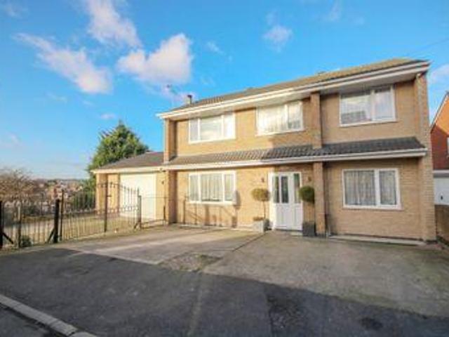 House for sale in Kedleston, East Midlands