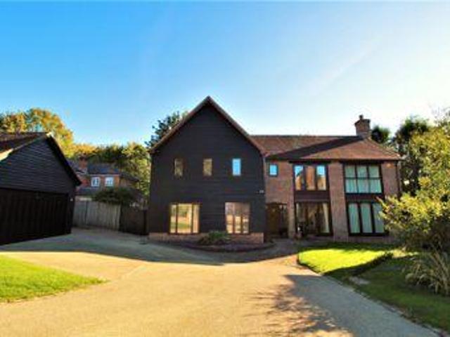 House for sale in Worthing, West Sussex