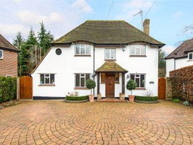 House for sale in Batchworth, Hertfordshire