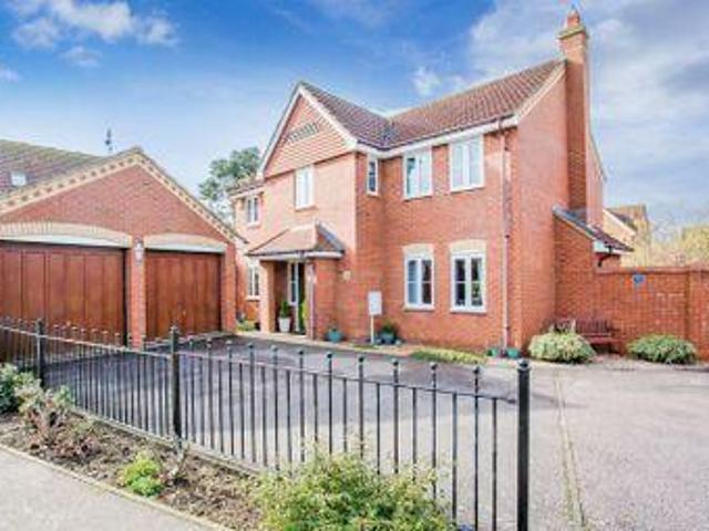 House for sale in Buckingham, Buckinghamshire