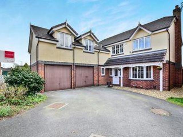 House for sale in Altrincham, Trafford