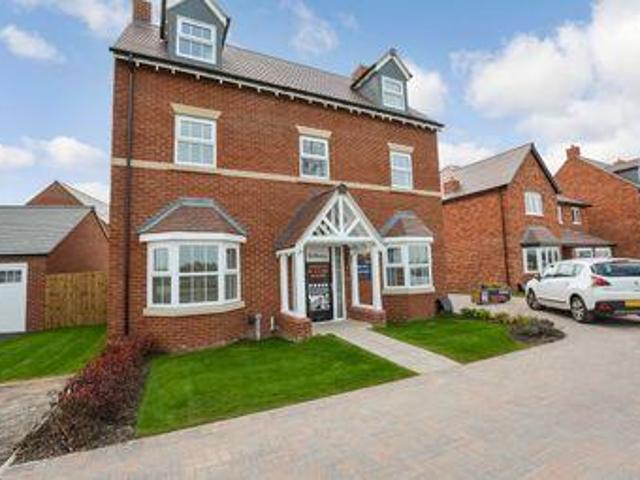House for sale in Camp Hill, Warwickshire