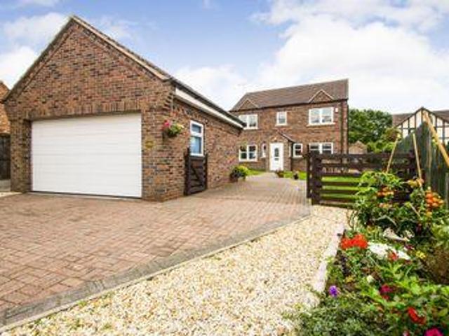 House for sale in Dragonby, North Lincolnshire