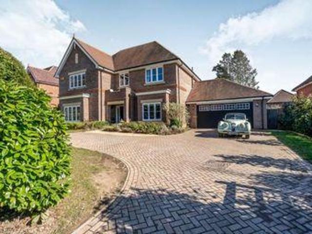 House for sale in Midhurst, Chichester
