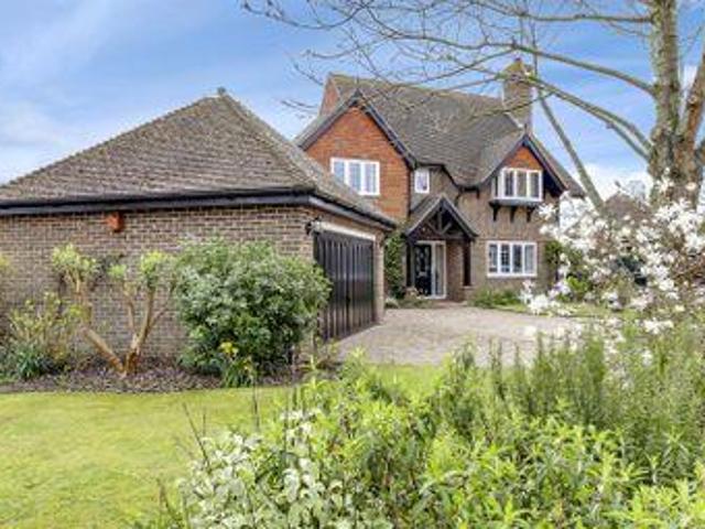 House for sale in Oad Street, Kent