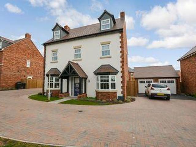 House for sale in Camp Hill, Warwickshire