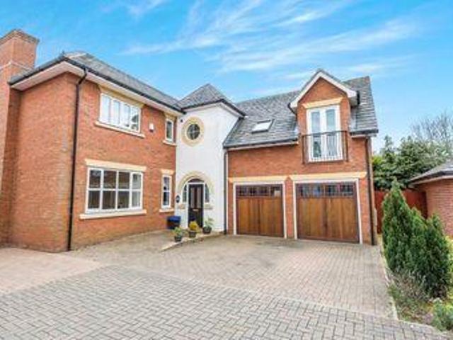 House for sale in Higher Bartle, Lancashire