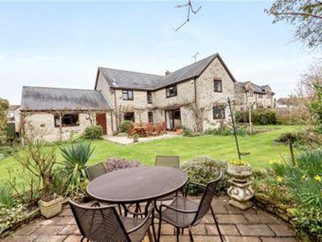House for sale in Yeovil, Somerset