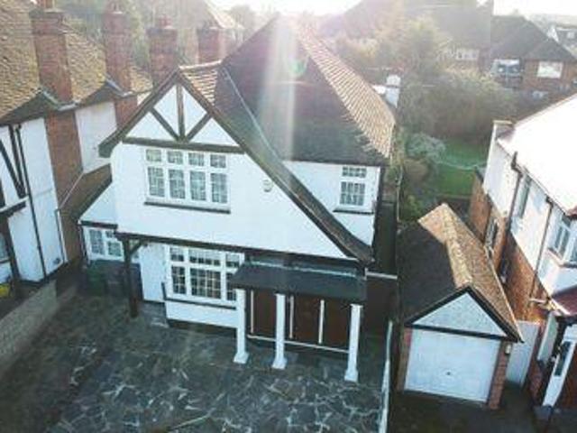 House for sale in Edgware, Greater London