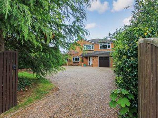 House for sale in Pouchen End, Hertfordshire