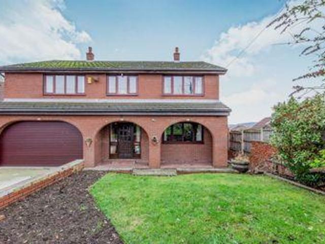 House for sale in West Yorkshire