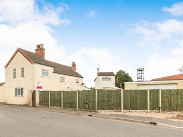 House for sale in Doncaster, South Yorkshire