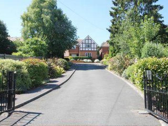 House for sale in Red Hill, Surrey