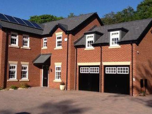 House for sale in Higher Bartle, Lancashire