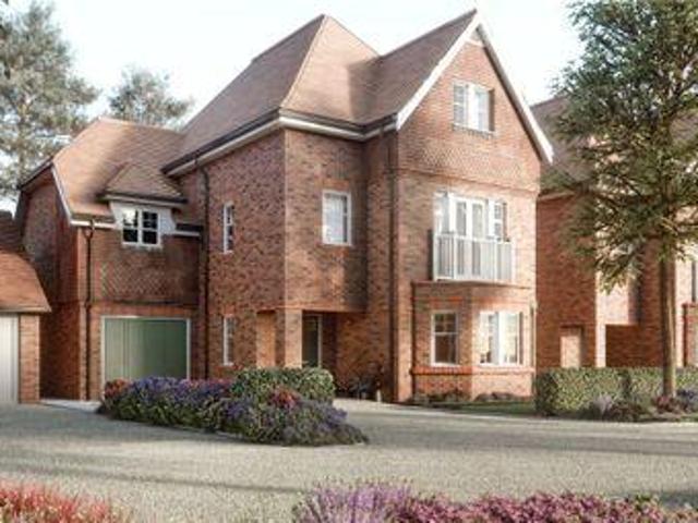 House for sale in Fleet, Hart